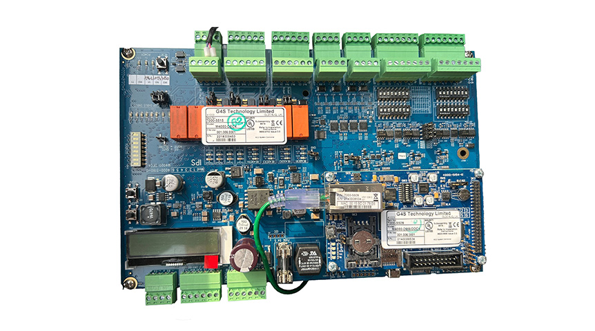 This is the Symmetry M4000 control panel.